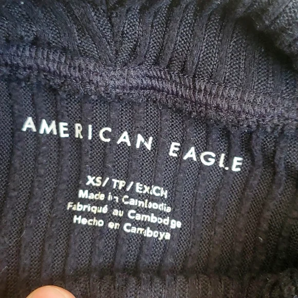 American Eagle Black Turtleneck (XS) - Picture 3 of 5